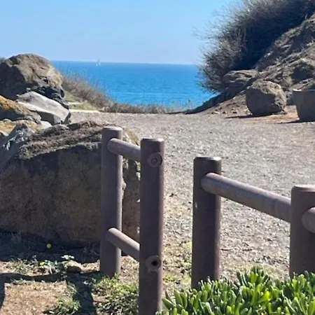 Rdc Au Bord Des Falaises * Agde